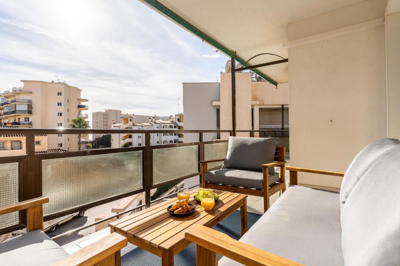 Sea View 2 Bedroom Apartment 2 Min Away From The Beach Torremolinos Exterior photo