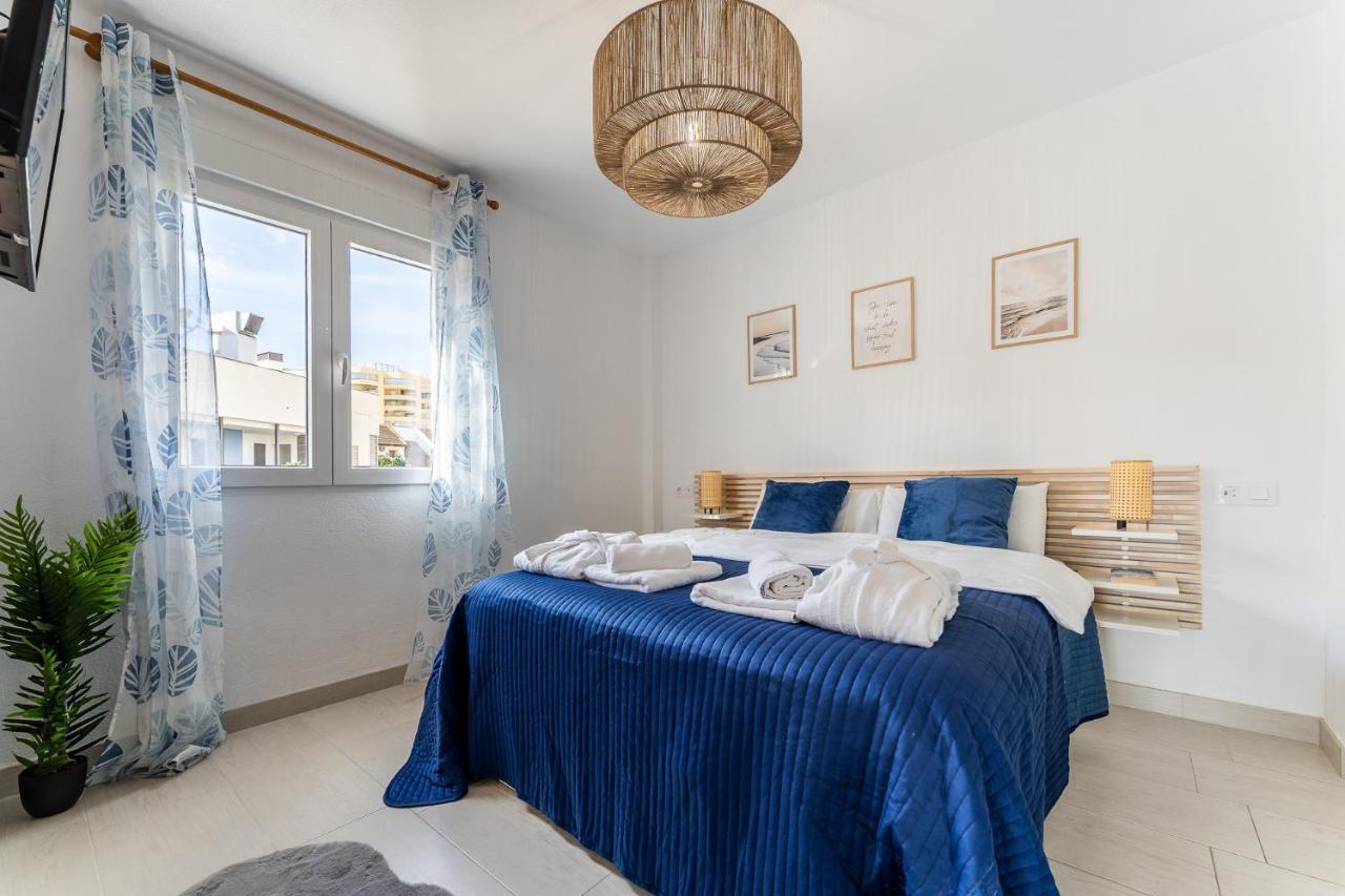 Sea View 2 Bedroom Apartment 2 Min Away From The Beach Torremolinos Exterior photo