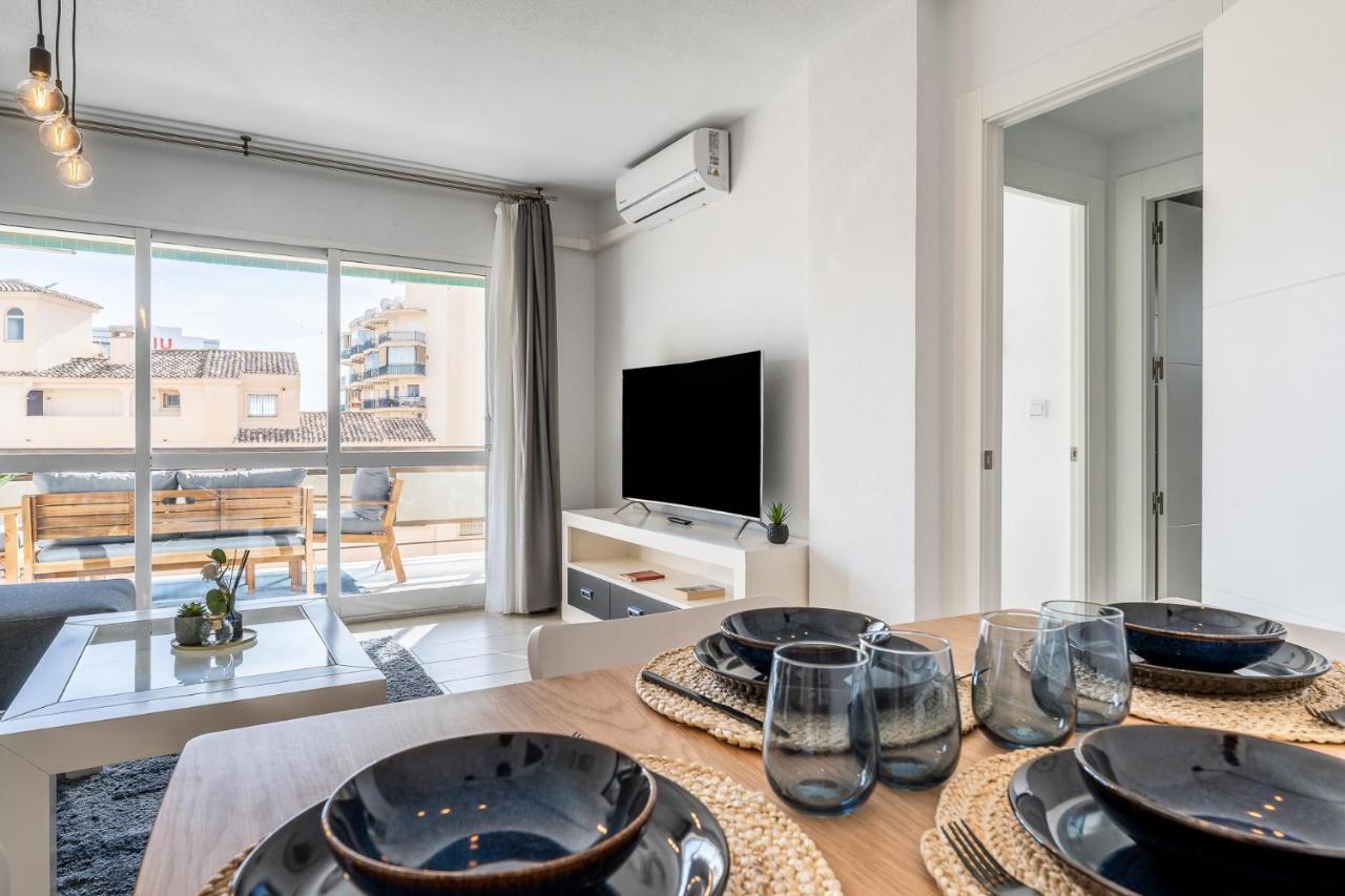 Sea View 2 Bedroom Apartment 2 Min Away From The Beach Torremolinos Exterior photo