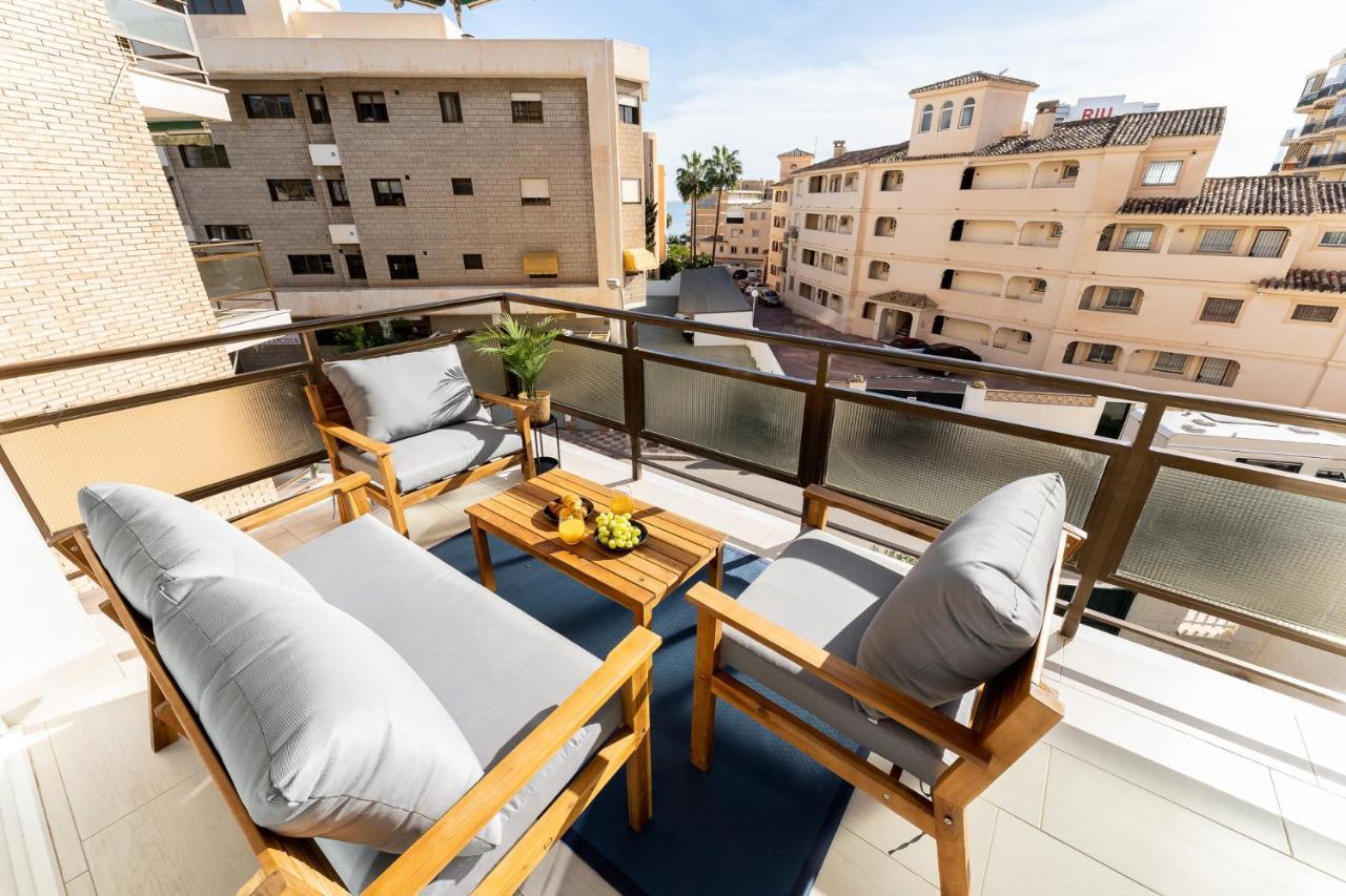 Sea View 2 Bedroom Apartment 2 Min Away From The Beach Torremolinos Exterior photo